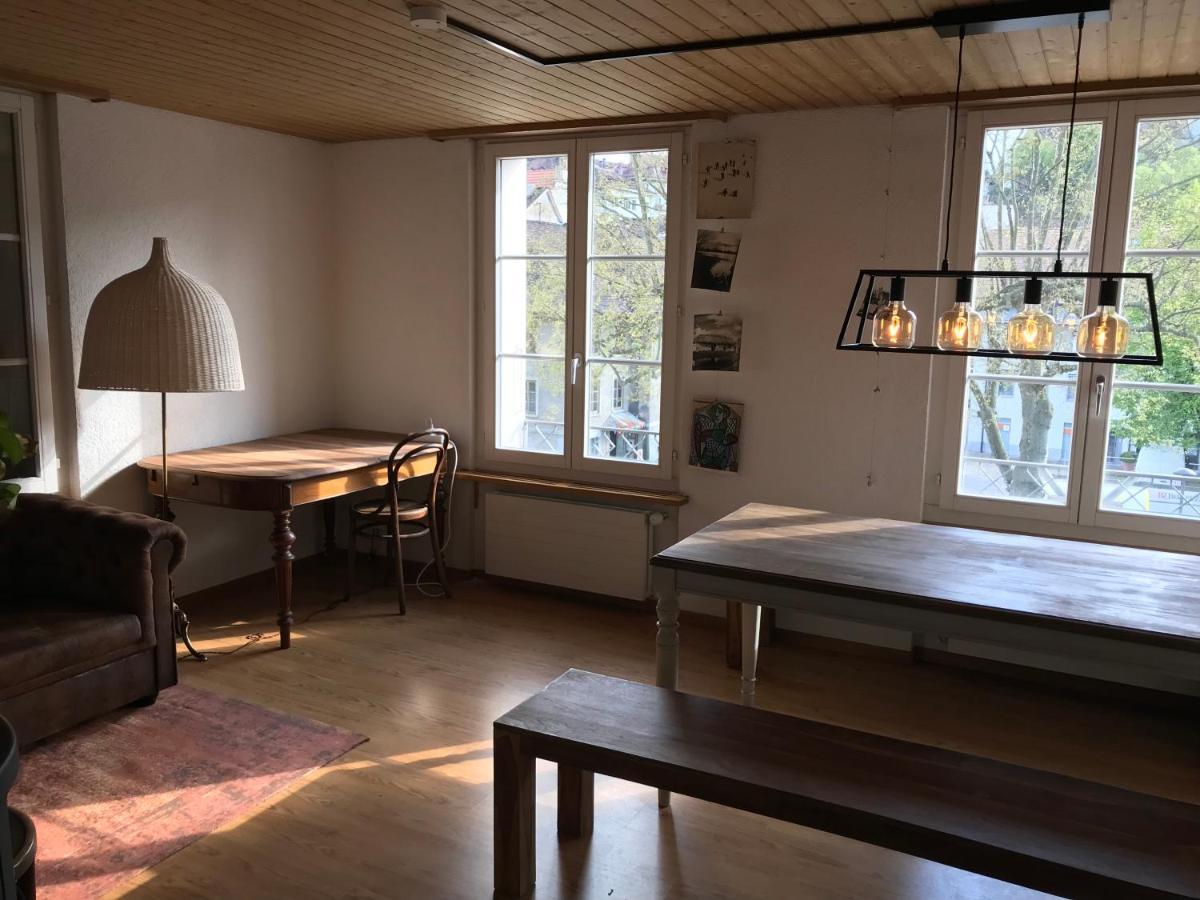 Simple Flat 72 M2 In The Centre Of Burgdorf With Private Parkingアパートメント エクステリア 写真